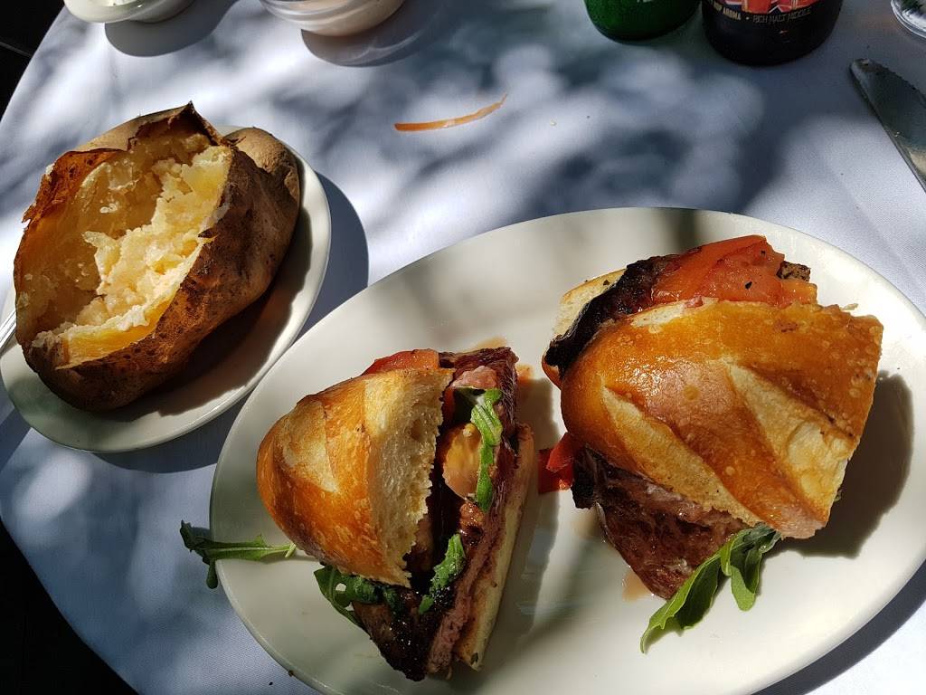 Gibsons Bar & Steakhouse | restaurant | 1028 N Rush St, Chicago, IL 60611, USA | 3122668999 OR +1 312-266-8999