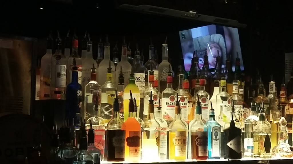 Third Base | restaurant | 3107 S Interstate 35, Round Rock, TX 78664, USA | 5123882273 OR +1 512-388-2273