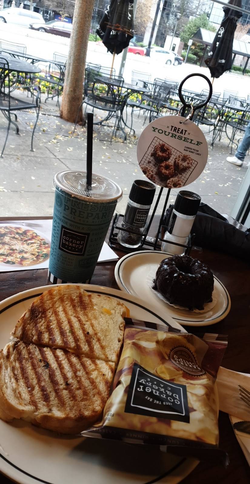 Corner Bakery Cafe | bakery | 3368 Peachtree Rd NE, Atlanta, GA 30326, USA | 4048165100 OR +1 404-816-5100