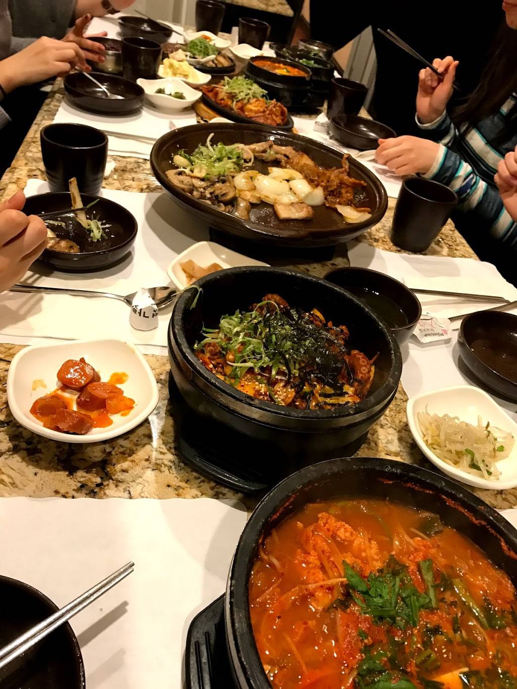 Spoon and chopstick 숟가락 젓가락 | restaurant | 520 Bergen Blvd #9, Palisades Park, NJ 07650, USA | 2014824175 OR +1 201-482-4175