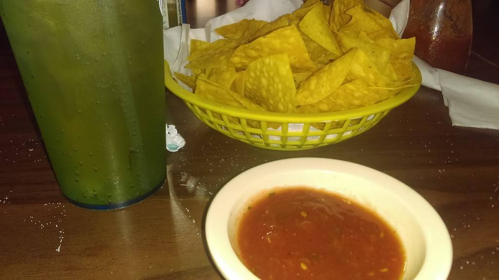 Adrianas Mexican Restaurant | restaurant | 118 SW 2nd St, Walnut Ridge, AR 72476, USA | 8708867000 OR +1 870-886-7000