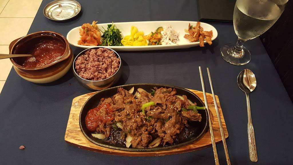 HARU | restaurant | 628 Vine St, Cincinnati, OH 45202, USA | 5133810947 OR +1 513-381-0947