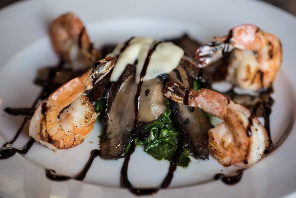 Fellini Cafe Newtown Square | restaurant | 3541 West Chester Pike, Newtown Square, PA 19073, USA | 6103536131 OR +1 610-353-6131