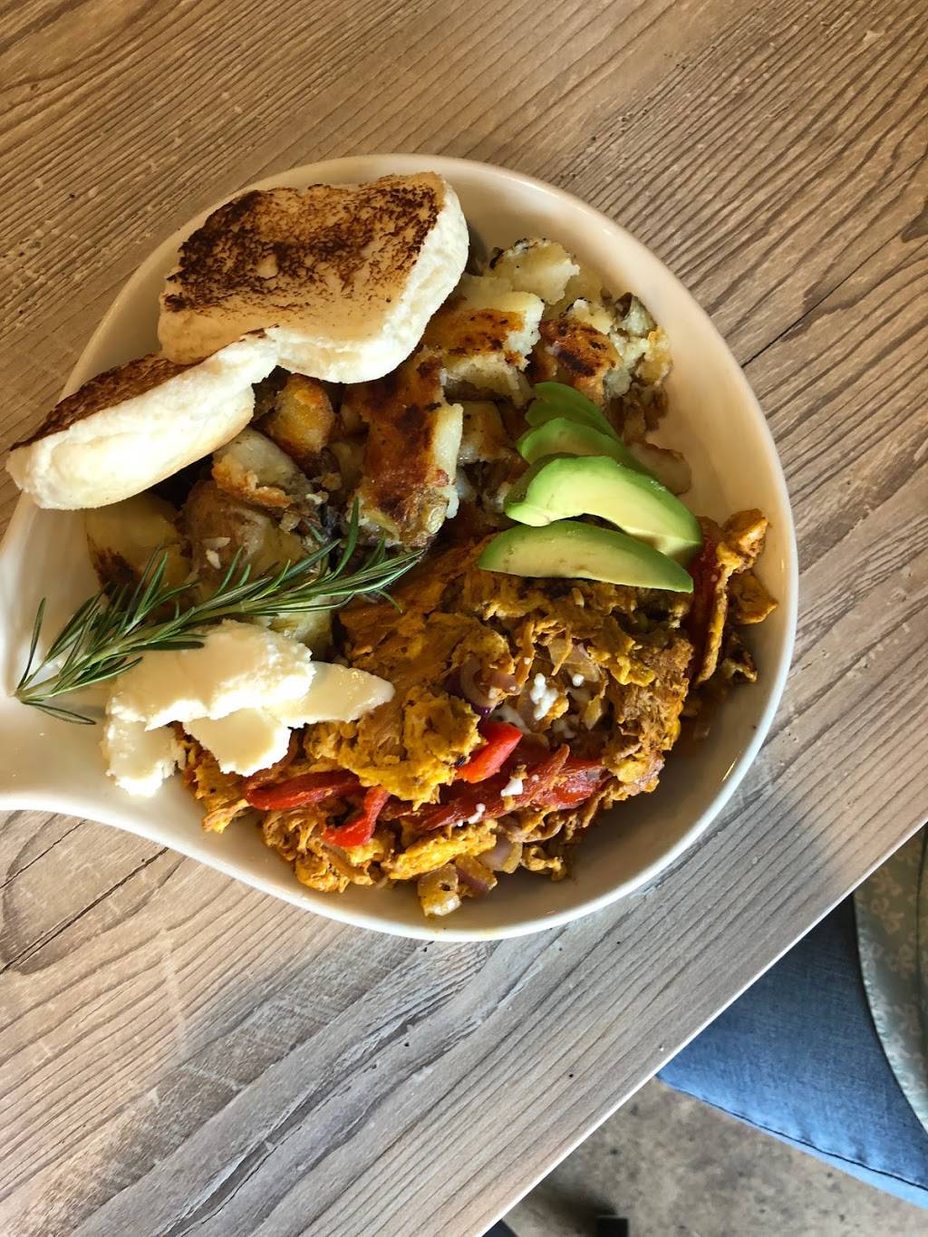 Mexipino Craft | restaurant | 1660 Broadway #14, Chula Vista, CA 91911, USA | 6194222044 OR +1 619-422-2044