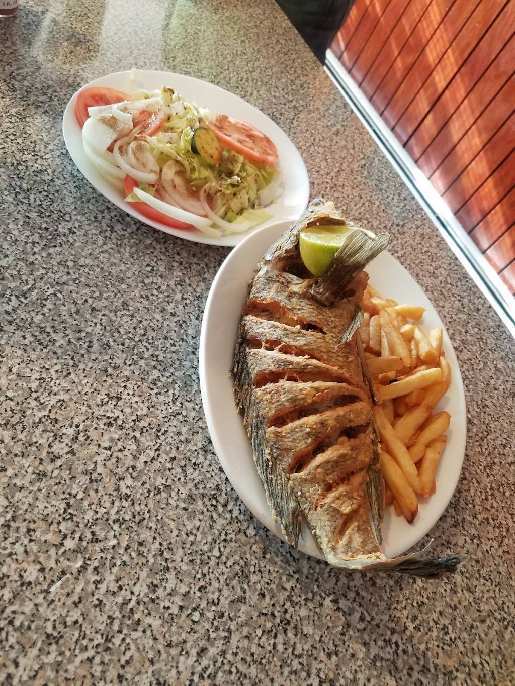 Havana Reyes | restaurant | 891 Mt Prospect Ave, Newark, NJ 07104, USA | 9734857438 OR +1 973-485-7438