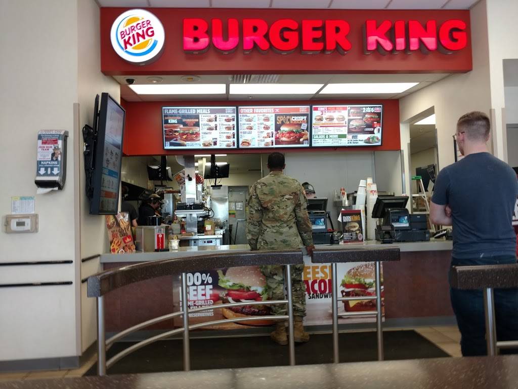 Burger King | restaurant | 7970 Strike Blvd, Fort Campbell, TN 42223, USA | 2706407283 OR +1 270-640-7283