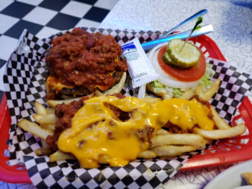 Mels Classic Diner | restaurant | 119 Wears Valley Rd, Pigeon Forge, TN 37863, USA | 8654292184 OR +1 865-429-2184