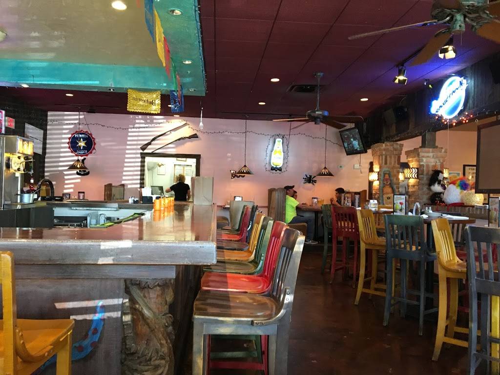 El Chico | restaurant | 9825 E 21st St, Tulsa, OK 74129, USA | 9186637755 OR +1 918-663-7755