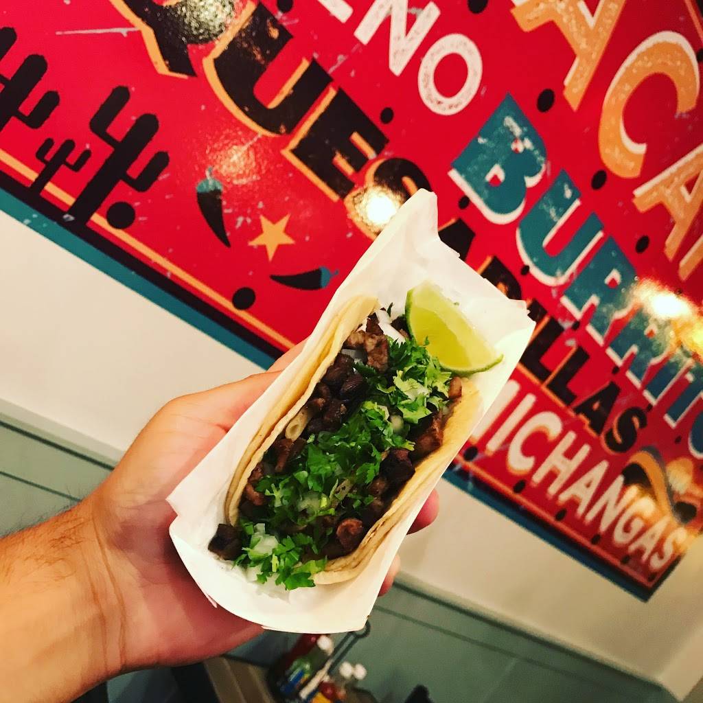 Mamey | restaurant | 122 N Carll Ave, Babylon, NY 11702, USA | 6315399144 OR +1 631-539-9144