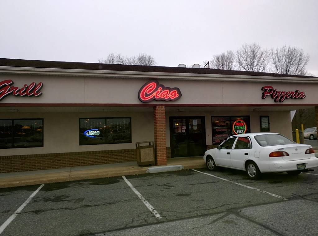 Ciaos Italian Grill & Pizzeria | restaurant | 200 University Dr, Newark, DE 19702, USA | 3027386810 OR +1 302-738-6810