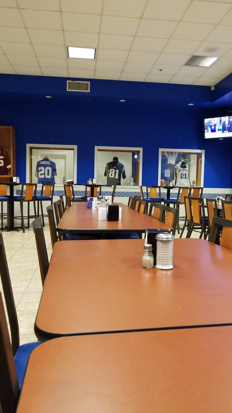 Resolute Cafe | restaurant | 695 Monroe Ave, Fort Eustis, VA 23604, USA | 7578781917 OR +1 757-878-1917