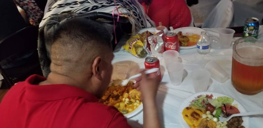 El Rinconcito | restaurant | Milford, MA 01757, USA | 7742870231 OR +1 774-287-0231