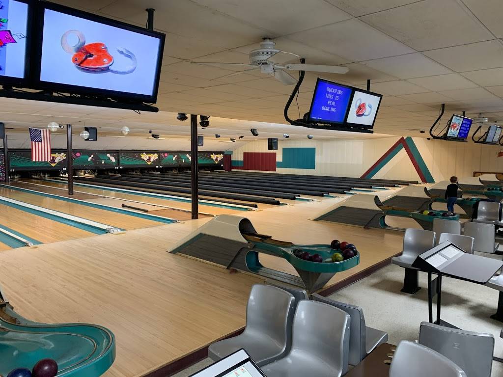 Highland Bowl | meal takeaway | 1211 Highland Ave, Cheshire, CT 06410, USA | 2032726500 OR +1 203-272-6500