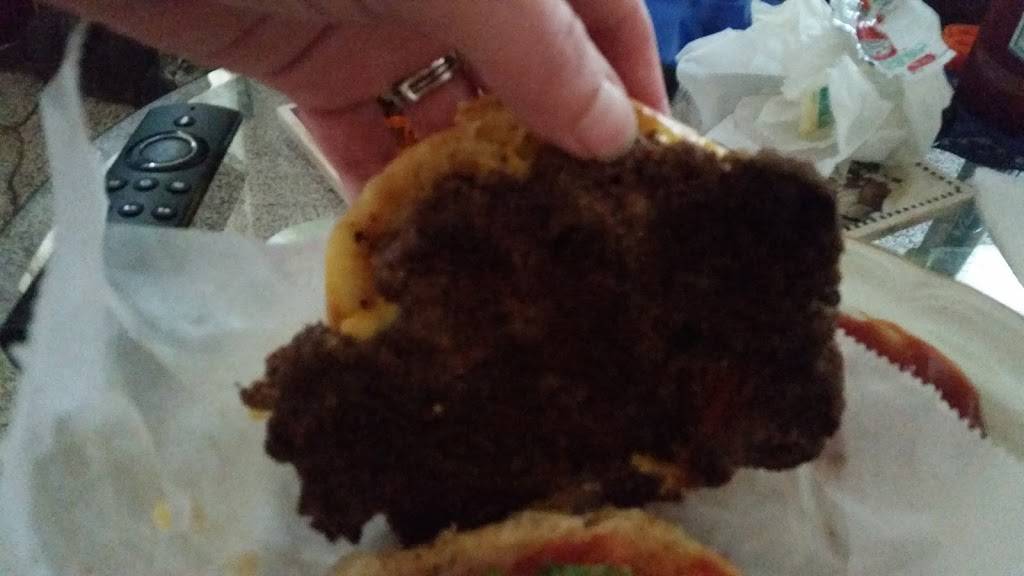 Figgs Fast Food | restaurant | 559 Hamblin Avenue, Battle Creek, MI 49037, USA | 2697535989 OR +1 269-753-5989