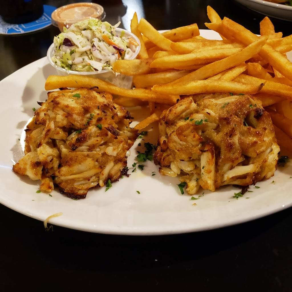 Eagle Grill & Oyster Bar | restaurant | 4636 Jog Rd, Greenacres, FL 33467, USA | 5619640009 OR +1 561-964-0009