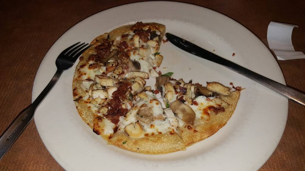 Bostons Restaurant & Sports Bar | restaurant | 1099 Lydia Dr, Marysville, OH 43040, USA | 9376420584 OR +1 937-642-0584