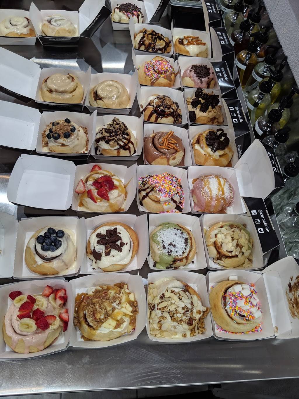 Cinnaholic | bakery | 1609 Norman Dr, Valdosta, GA 31601, USA | 2294744484 OR +1 229-474-4484