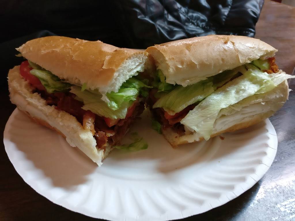 Pizza 17 | restaurant | 1625 Main St, Jefferson, MA 01522, USA | 5088291744 OR +1 508-829-1744