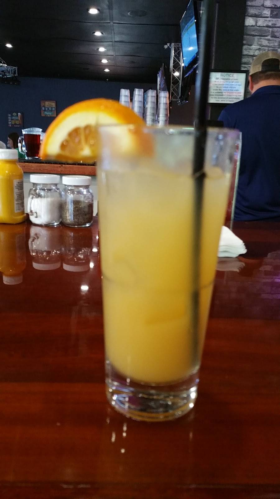 Tail Race Tavern | restaurant | 418 Barony St, Moncks Corner, SC 29461, USA | 8437617735 OR +1 843-761-7735