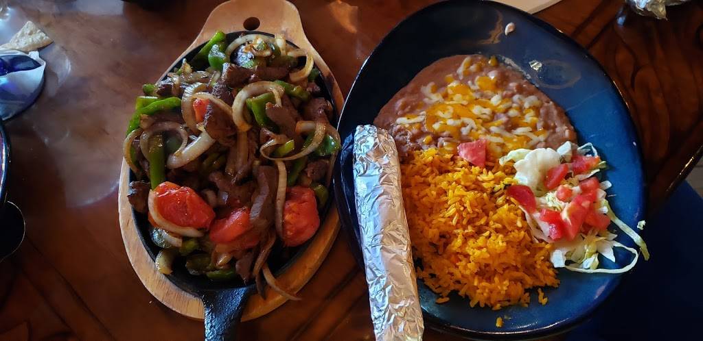 Viera Pizza | restaurant | 5450 Stadium Pkwy, Melbourne, FL 32940, USA | 3216367696 OR +1 321-636-7696