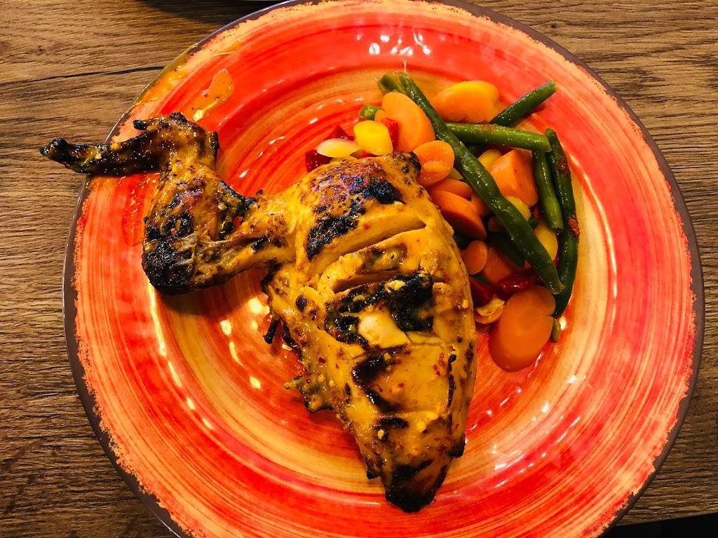 Portos Peri Peri | restaurant | 2625 Town Center Blvd N, Sugar Land, TX 77479, USA | 8325320680 OR +1 832-532-0680