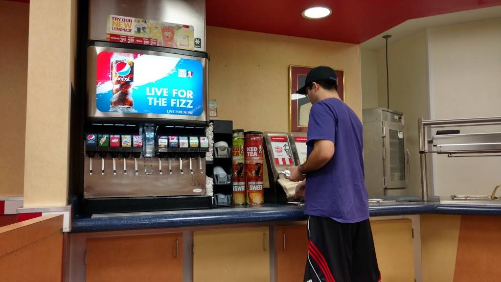 KFC | restaurant | 8737 W State Rd 114, Rensselaer, IN 47978, USA | 2198668700 OR +1 219-866-8700