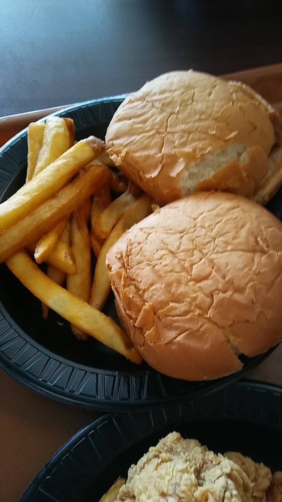 Bill Miller Bar-B-Q | restaurant | 8888 SW Loop 410, San Antonio, TX 78242, USA | 2106235743 OR +1 210-623-5743