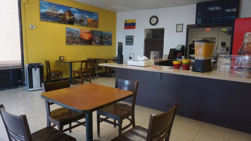 Rika Arepa Express | restaurant | 3650 E Flamingo Rd, Las Vegas, NV 89121, USA | 7027458759 OR +1 702-745-8759