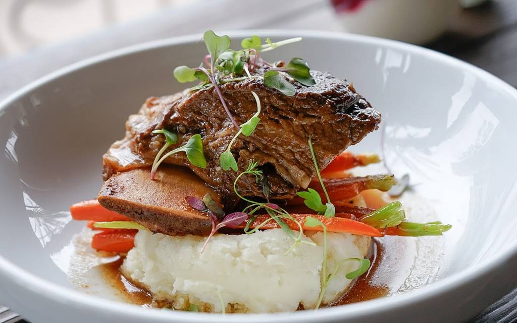 Limericks Tavern | restaurant | 13920 City Center Dr #4075, Chino Hills, CA 91709, USA | 9093067005 OR +1 909-306-7005