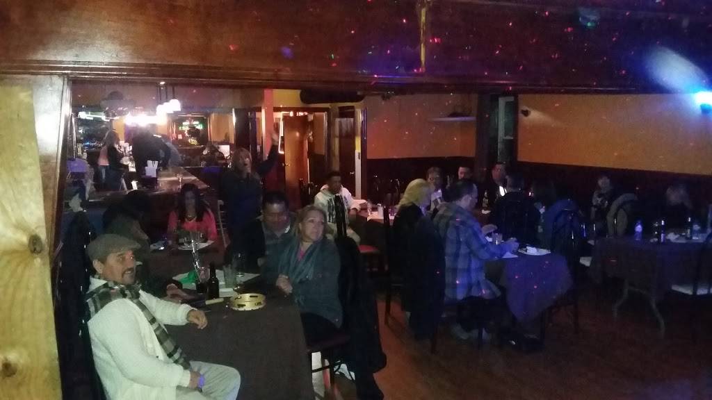 Fonte Dos Namorados | restaurant | 278 Dayton St, Newark, NJ 07114, USA | 9736239323 OR +1 973-623-9323