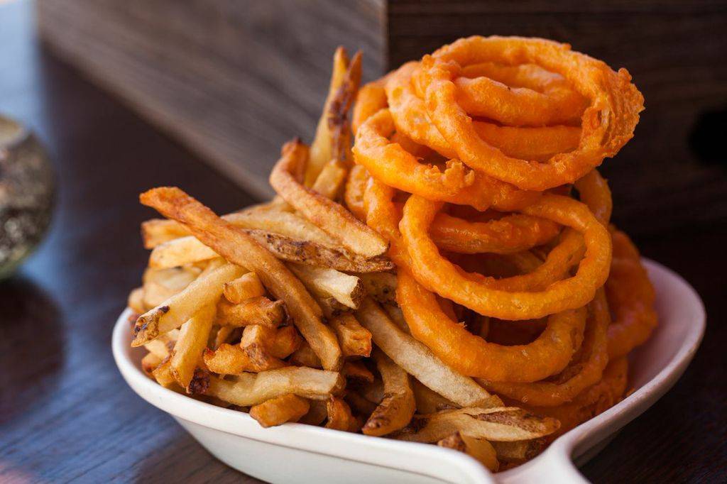 Don & Charlies | night club | 7501 E Camelback Rd, Scottsdale, AZ 85251, USA | 4809900900 OR +1 480-990-0900