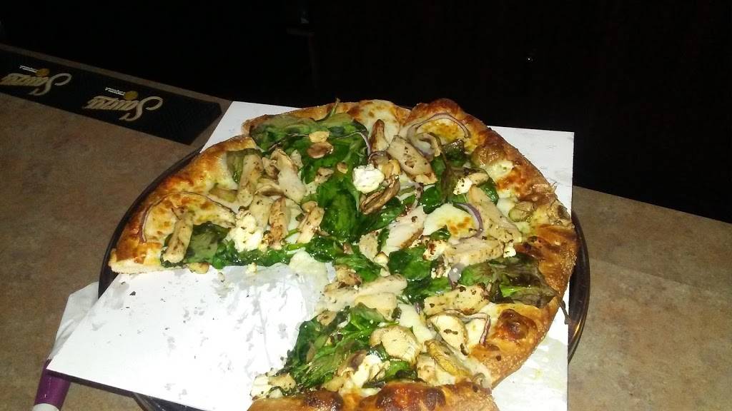 Gs Pizzeria & Deli | restaurant | 1005 Saginaw St, Bay City, MI 48708, USA | 9898919400 OR +1 989-891-9400