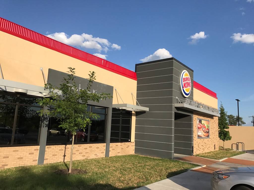 Burger King | restaurant | 2002 N Loop 1604 E W, San Antonio, TX 78248, USA | 2104740216 OR +1 210-474-0216
