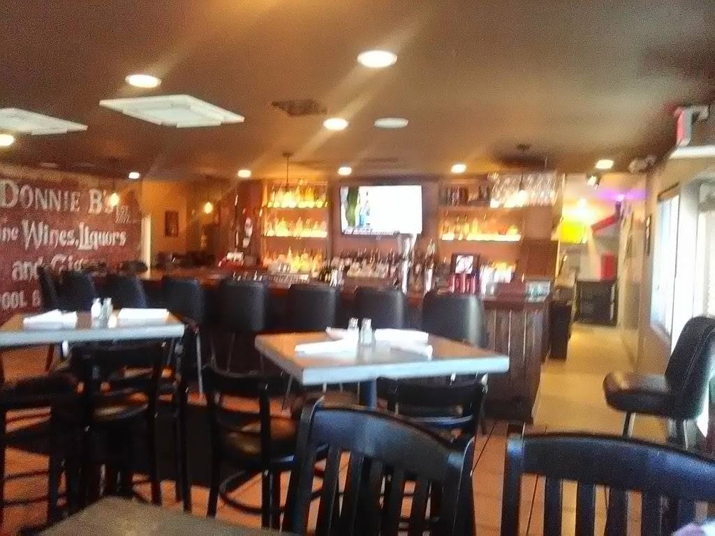Donnie Bs | restaurant | 1110 Pinellas Bayway S, Tierra Verde, FL 33715, USA | 7272896249 OR +1 727-289-6249
