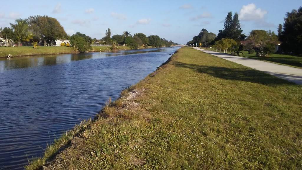 Jfc Foods | restaurant | 181 SW 65th Ave, Margate, FL 33068, USA | 9549733736 OR +1 954-973-3736