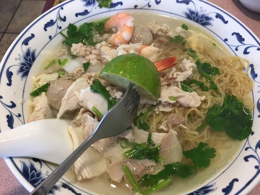 King Noodle | restaurant | 3577 El Camino Real, Santa Clara, CA 95051, USA | 4082618188 OR +1 408-261-8188