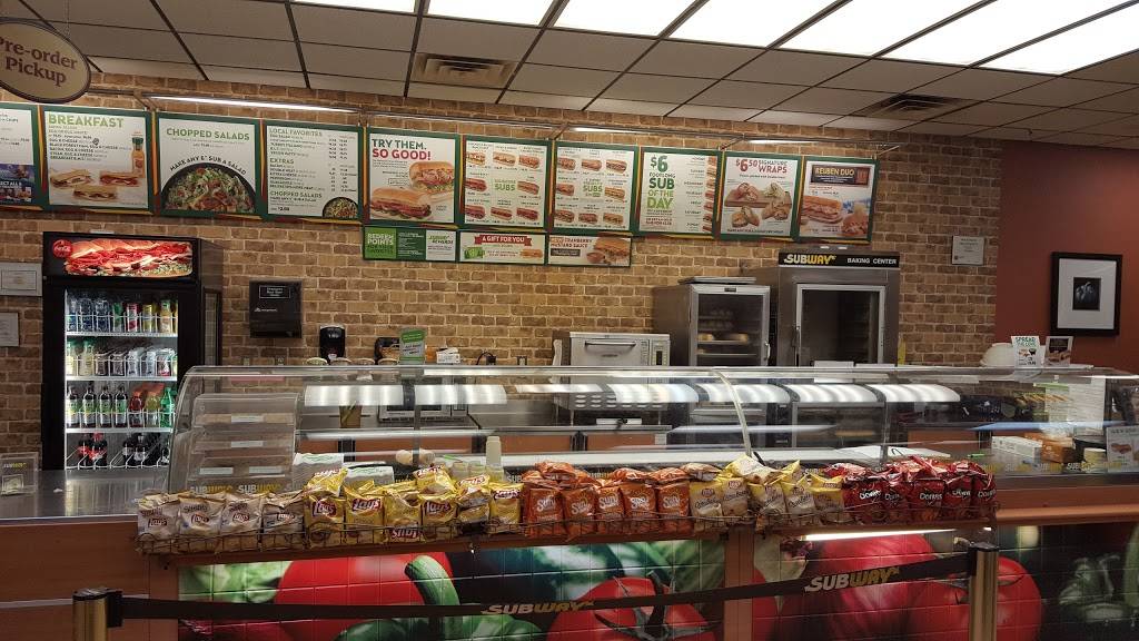 Subway | restaurant | 1620 Penfield Rd, Rochester, NY 14625, USA | 5852031230 OR +1 585-203-1230
