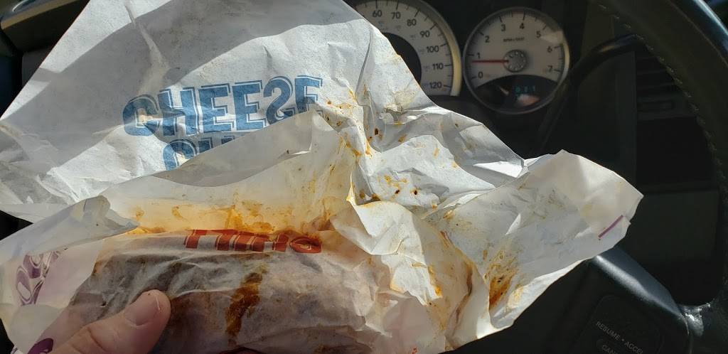 Wienerschnitzel | restaurant | 2420 MacArthur Dr, Pinehurst, TX 77630, USA | 4098834104 OR +1 409-883-4104