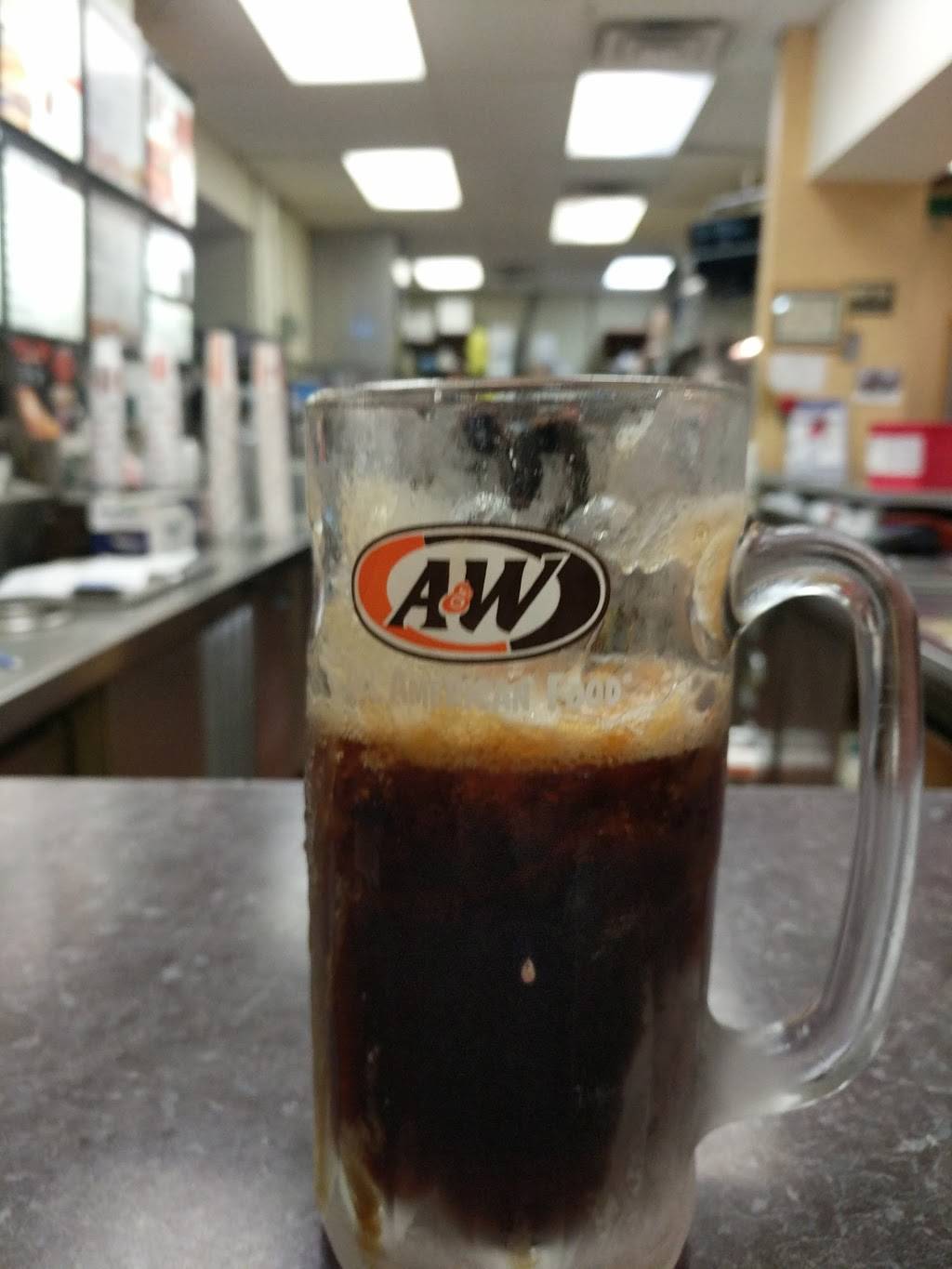 A&W Restaurant | restaurant | 518 W 6th St, St Charles, MN 55972, USA | 5079324267 OR +1 507-932-4267