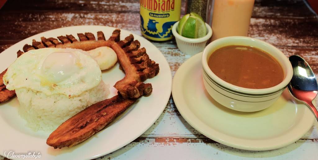 Las Delicias Colombianas | restaurant | 86 Shirley Ave, Revere, MA 02151, USA | 7812867600 OR +1 781-286-7600