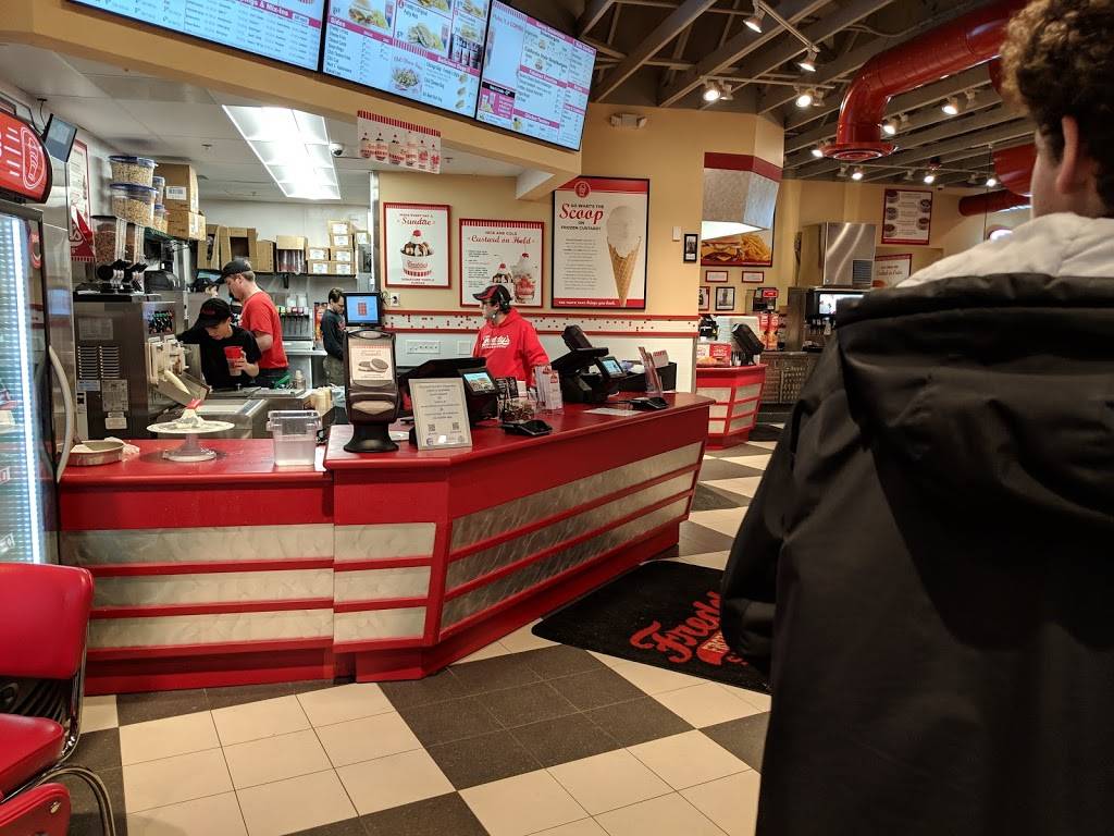 Freddys Frozen Custard & Steakburgers | restaurant | 221 Eagleview Blvd, Exton, PA 19341, USA | 4848742345 OR +1 484-874-2345