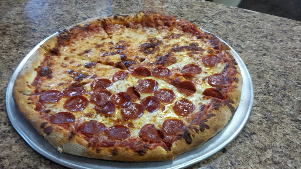 Franks Pizza & Chicken | restaurant | 101 Rochester Rd, Pittsburgh, PA 15229, USA | 4129315040 OR +1 412-931-5040