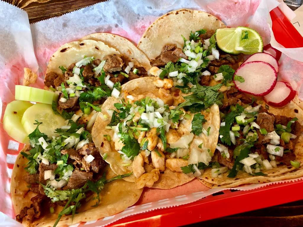 La Calle tacos & snacks | restaurant | 5915 Trussville Crossings Pkwy, Trussville, AL 35173, USA | 2053821037 OR +1 205-382-1037
