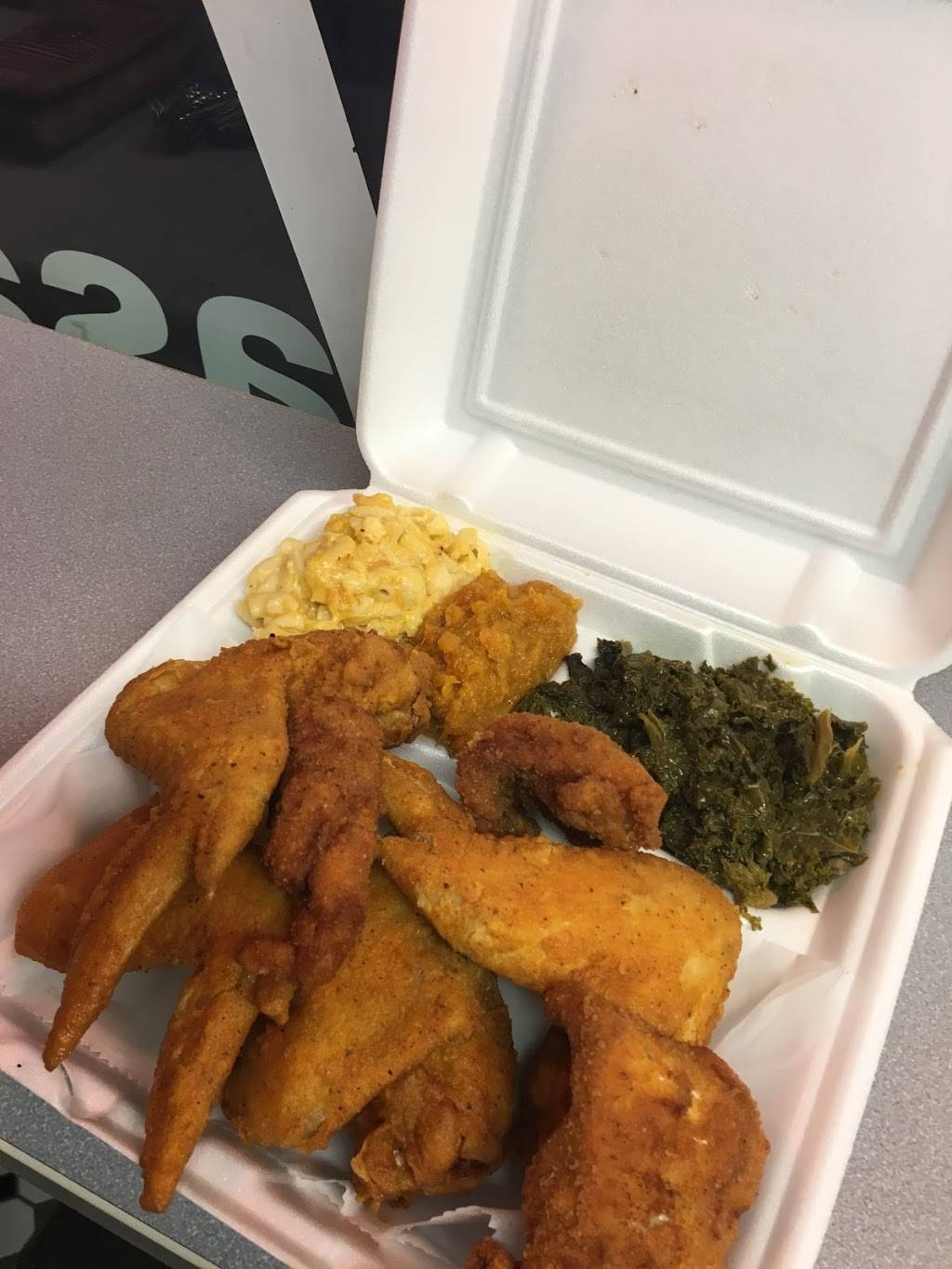 Vasachys Restaurant and Catering | restaurant | 2445 b E 25th St, Baltimore, MD 21218, USA | 4102615083 OR +1 410-261-5083