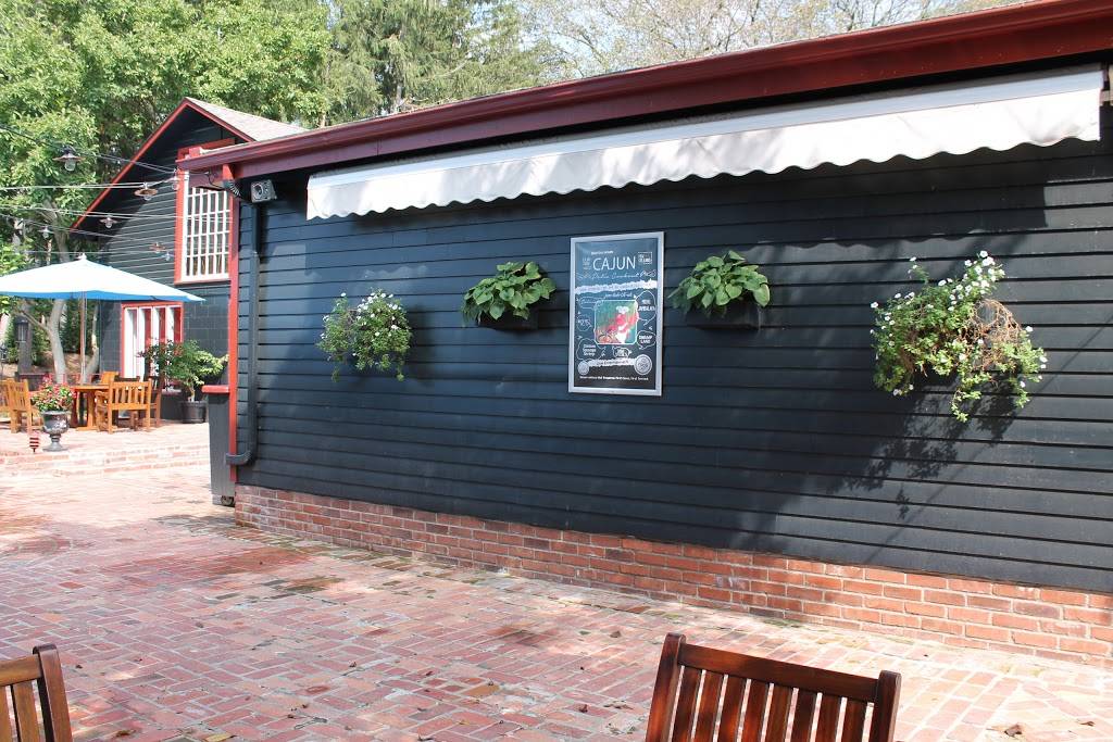 New Harmony Inn Resort & Conference Center | restaurant | 504 North St, New Harmony, IN 47631, USA | 8007828605 OR +1 800-782-8605