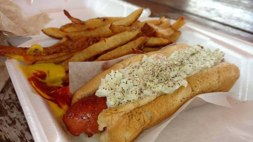 Hazels Hot Dogs | restaurant | 2400 N Ponce De Leon Blvd, St. Augustine, FL 32084, USA | 9048248484 OR +1 904-824-8484