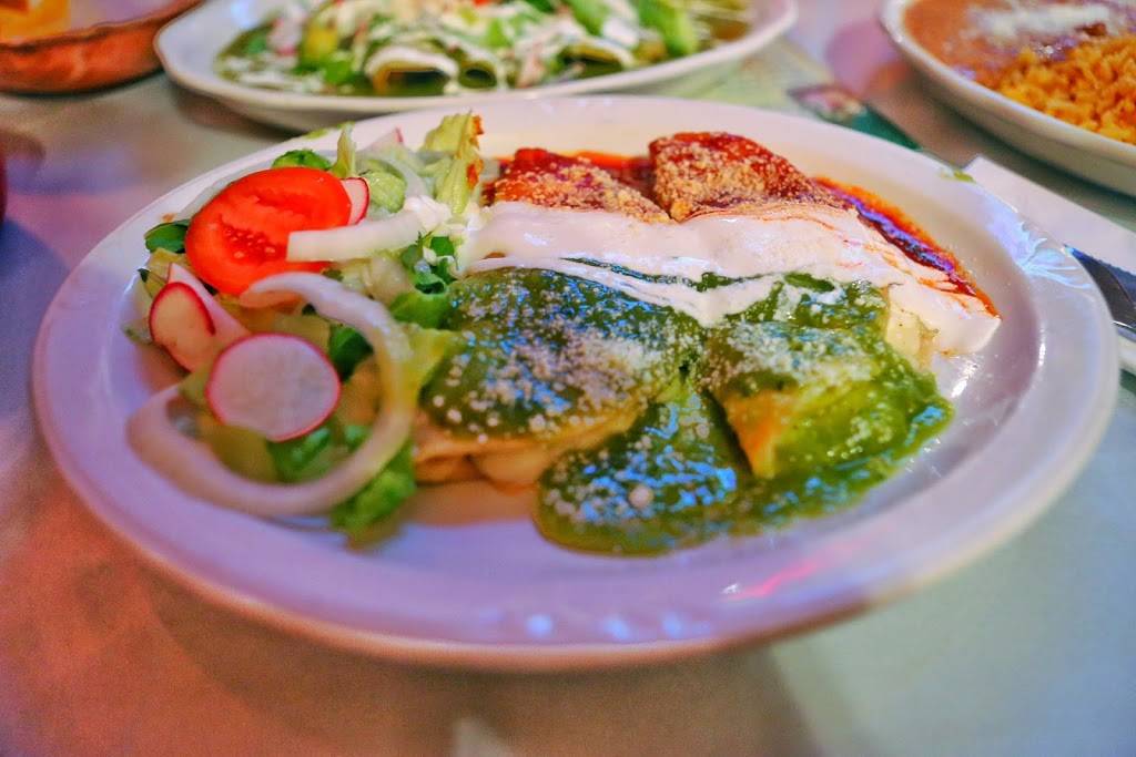 El Rey | restaurant | 2521 Astoria Blvd, Astoria, NY 11102, USA | 7185452292 OR +1 718-545-2292