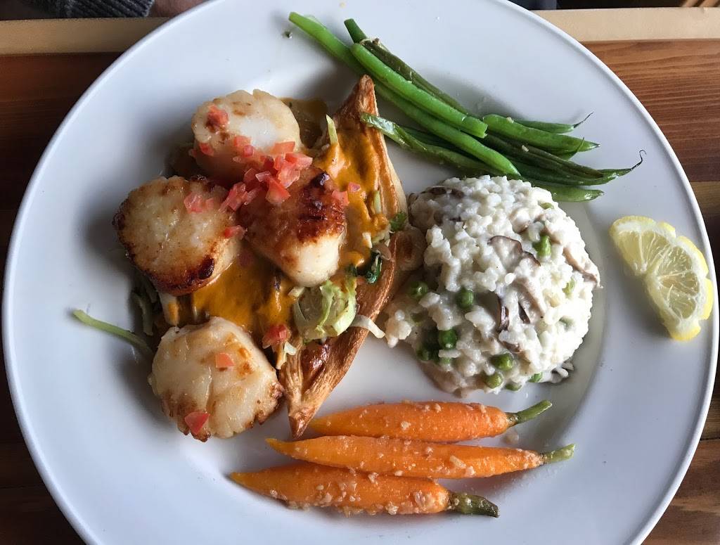 The Paper Canoe | restaurant | 1564 Duck Rd, Duck, NC 27949, USA | 2527152220 OR +1 252-715-2220