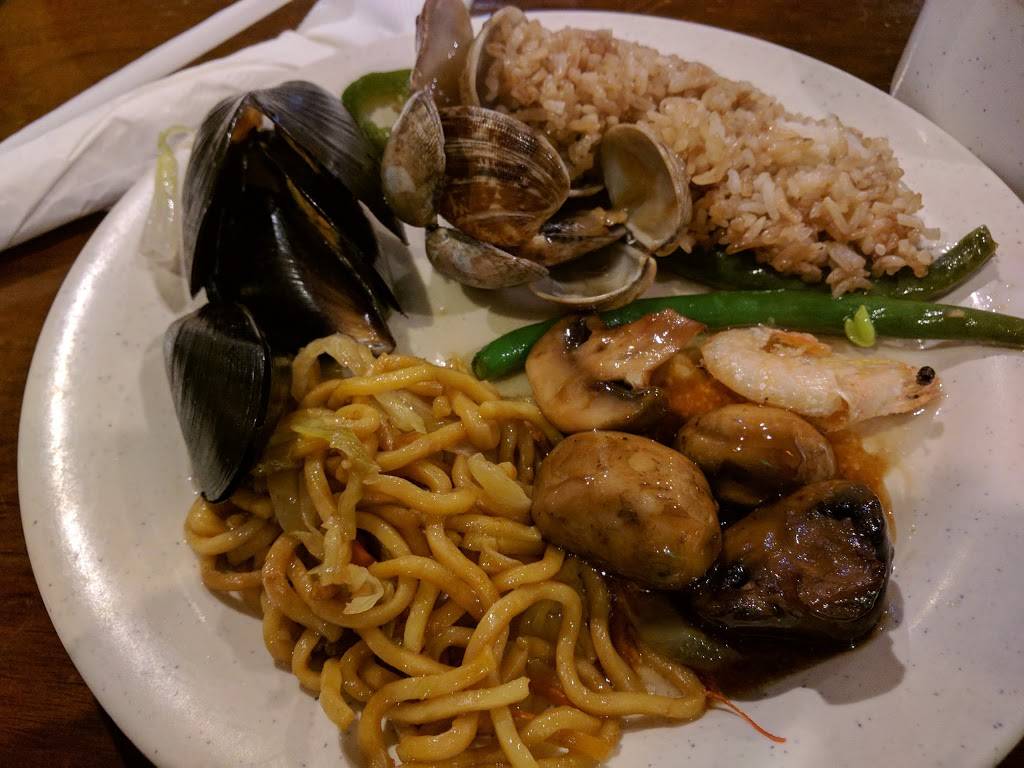 Hibachi Grill & Supreme Buffet | restaurant | 948 S Barrington Rd, Streamwood, IL 60107, USA | 6303727303 OR +1 630-372-7303