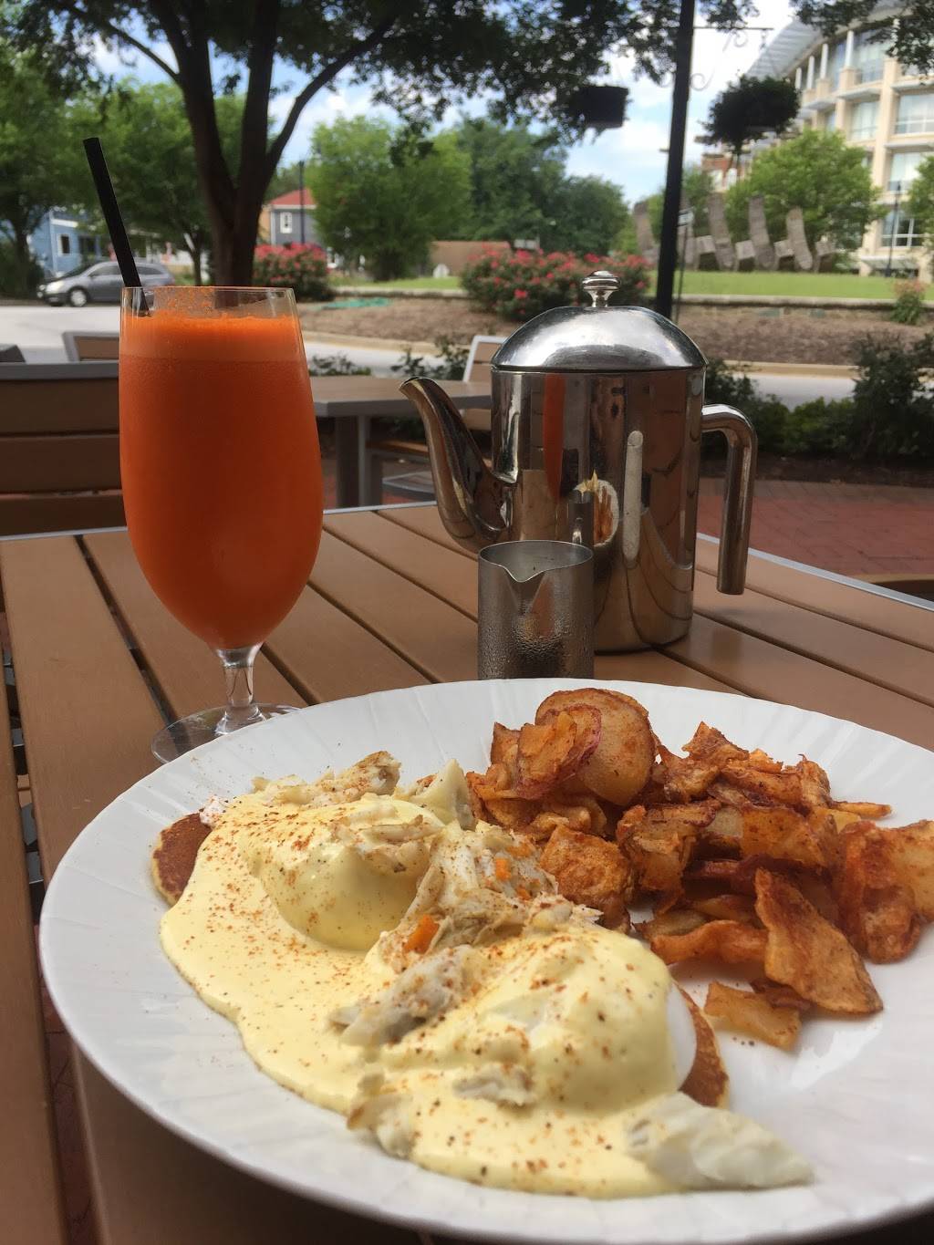 Azure | night club | 100 Westgate Cir, Annapolis, MD 21401, USA | 4109724340 OR +1 410-972-4340